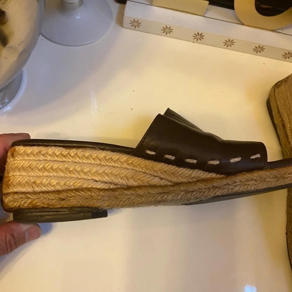 Yves Saint Laurent brown leather espadrille mules.  Size 7